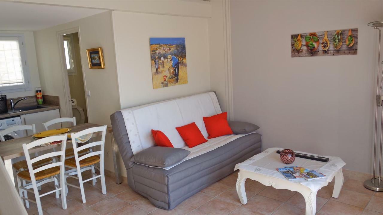 Saint-Rémy-de-Provence Les Lavandins-Gite Magali מראה חיצוני תמונה